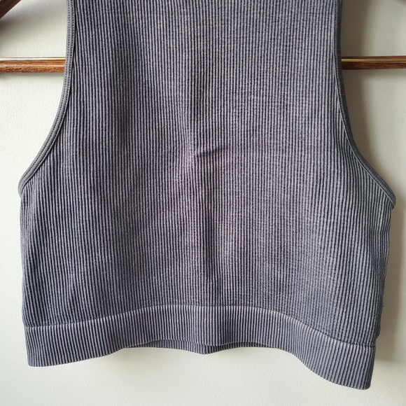 Ribbed Crop Halter Top Size Medium Aeropostale "Seriously Soft" - Picture 4 of 14